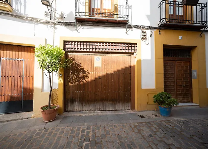 Casa De La Albolafia *